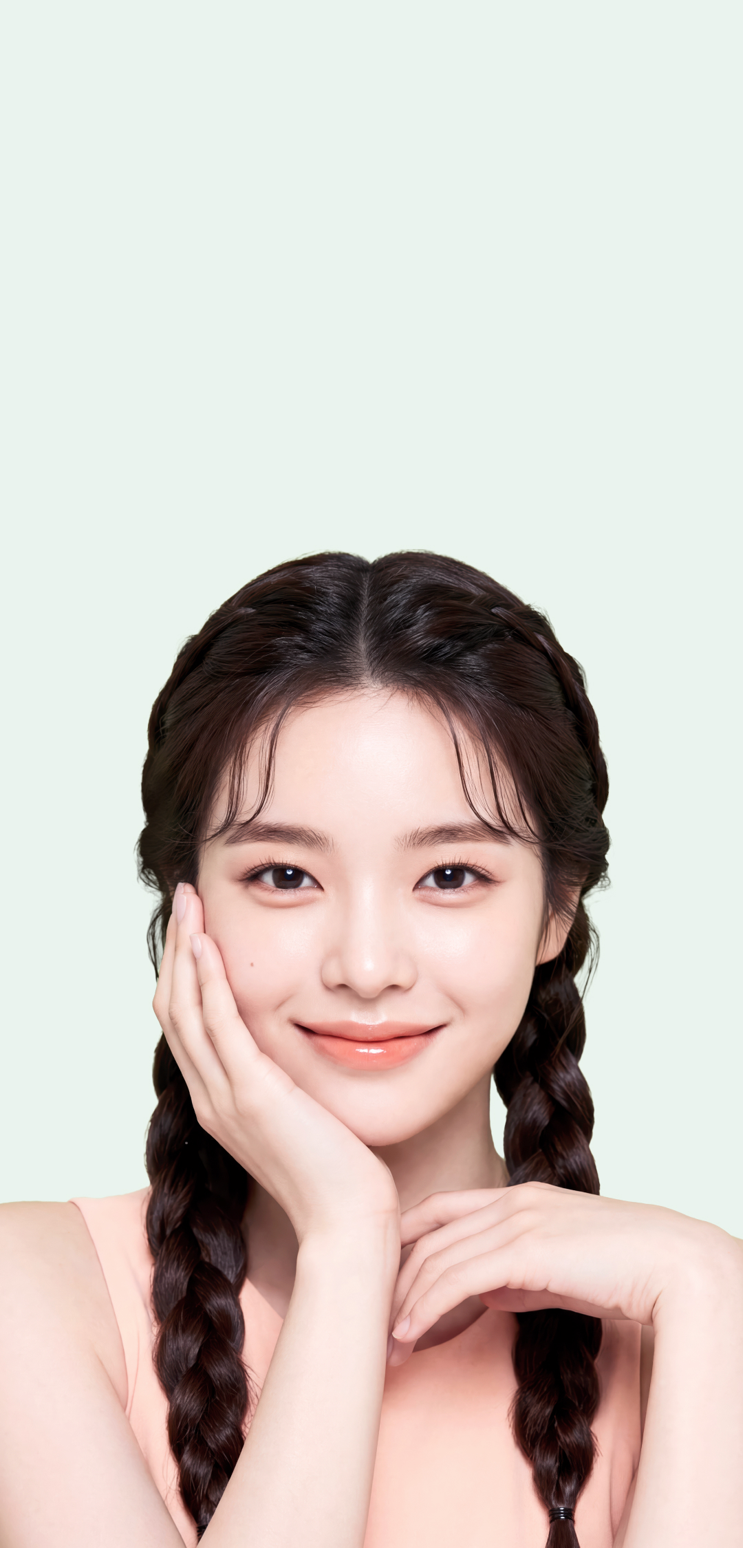 턱 끝을 볼륨 있고 세련되게! 앞턱보형물 이상적인 비율의 V라인 완성